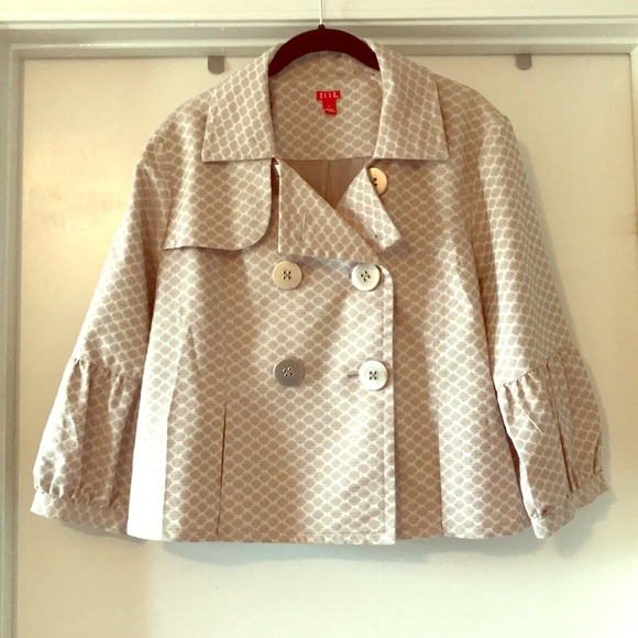 Elle Jackets & Blazers - ELLE bell sleeve blazer